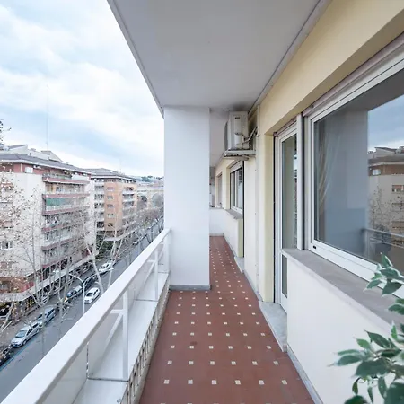 Vakantiehuis San Peter Terrace View
