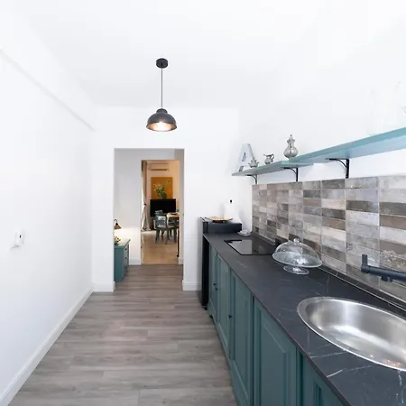 Vakantiehuis San Peter Terrace View